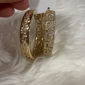 Elegant Gold plated Women's earrings